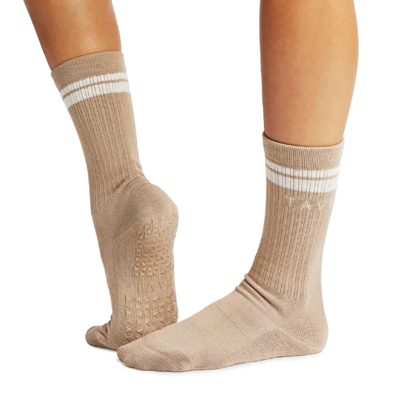 Kai Crew Grip Socks - Latte Stripe (Pilates / Barre)